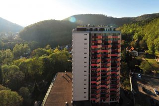 Luftaufnahme vom Panoramic Aparthotel im Harz